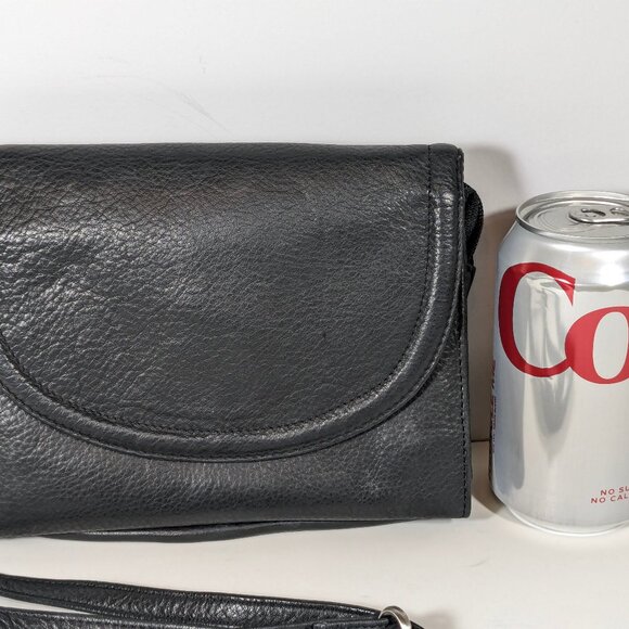 Osgoode Marley Genuine Leather Crossbody Bag Flap - Picture 12 of 12